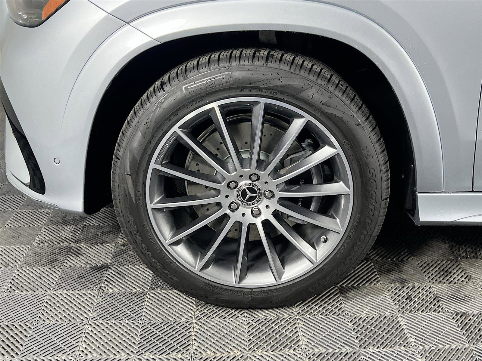 New 2026 Mercedes-Benz GLE 580 4MATIC image 30