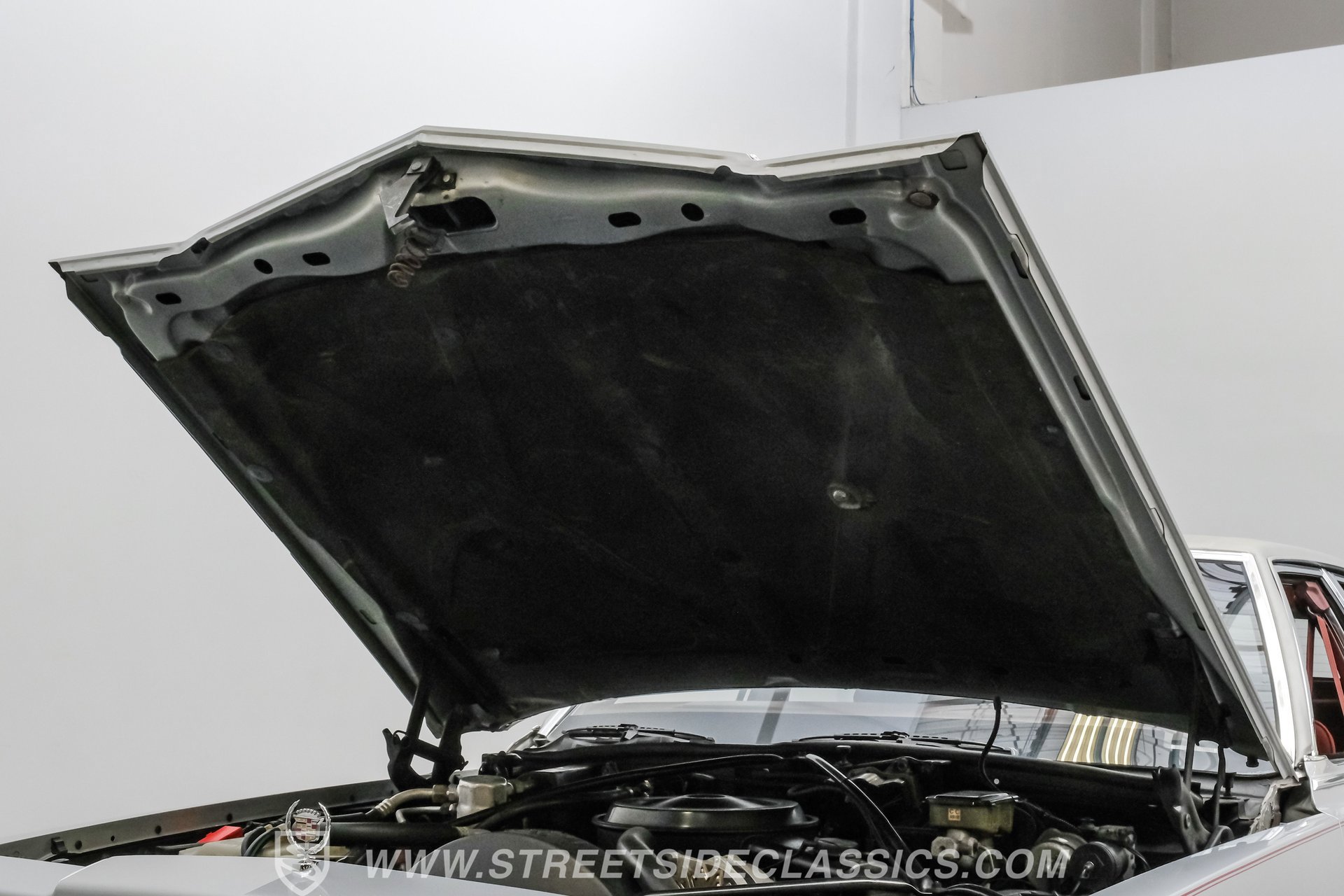 Used 1991 Cadillac Brougham image 39