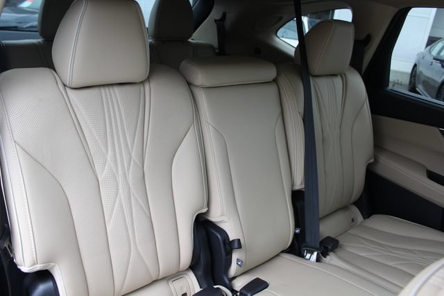 Used 2025 Acura MDX w/ Advance Package AWD/4WD image 26