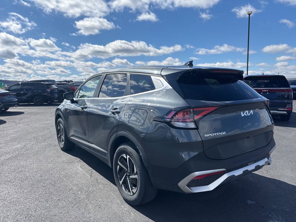 Certified 2023 Kia Sportage LX image 5