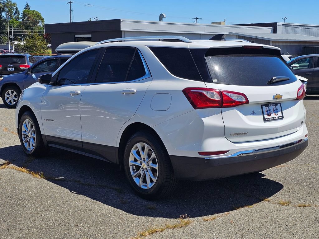 Used 2018 Chevrolet Equinox LT w/ Sun & Infotainment Package FWD image 6