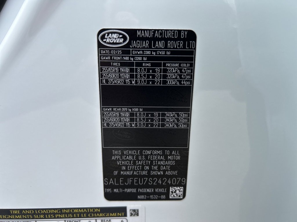 New 2025 Land Rover Defender 130 S image 30