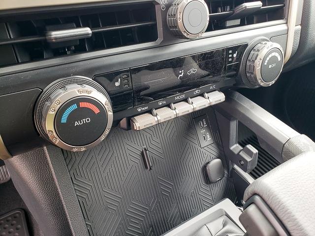 New 2025 Toyota Tacoma TRD Off-Road image 12