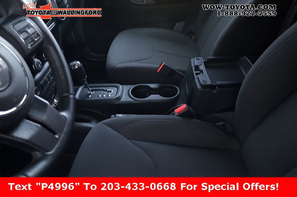 Used 2018 Jeep Wrangler Unlimited Willys Wheeler image 32