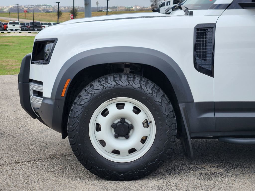 Used 2023 Land Rover Defender 110 S image 8