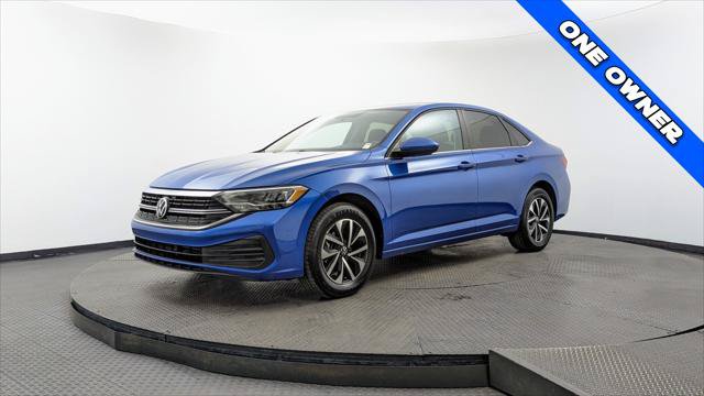 Used 2022 Volkswagen Jetta S FWD image 2