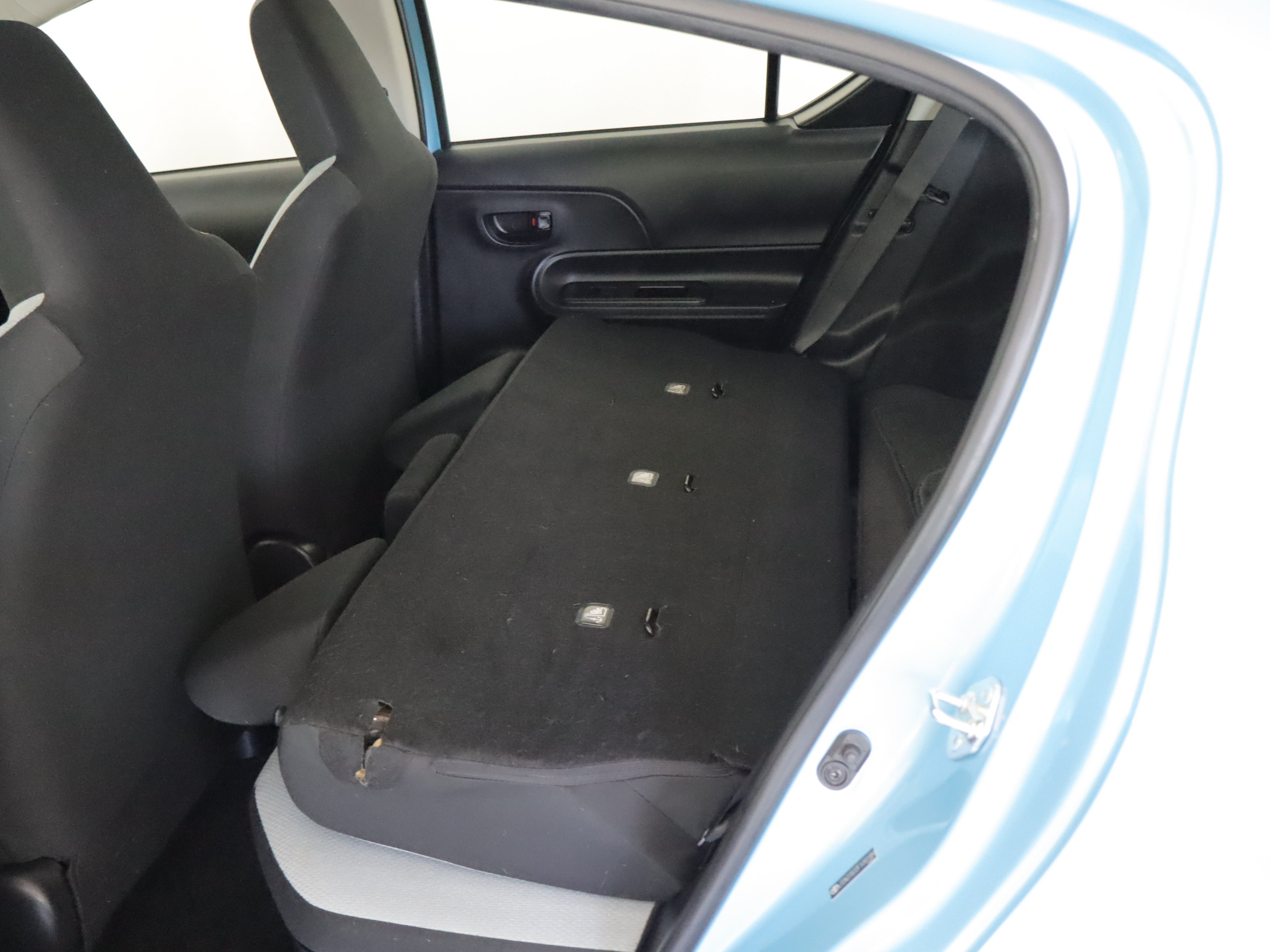 Used 2015 Toyota Prius C One FWD image 19