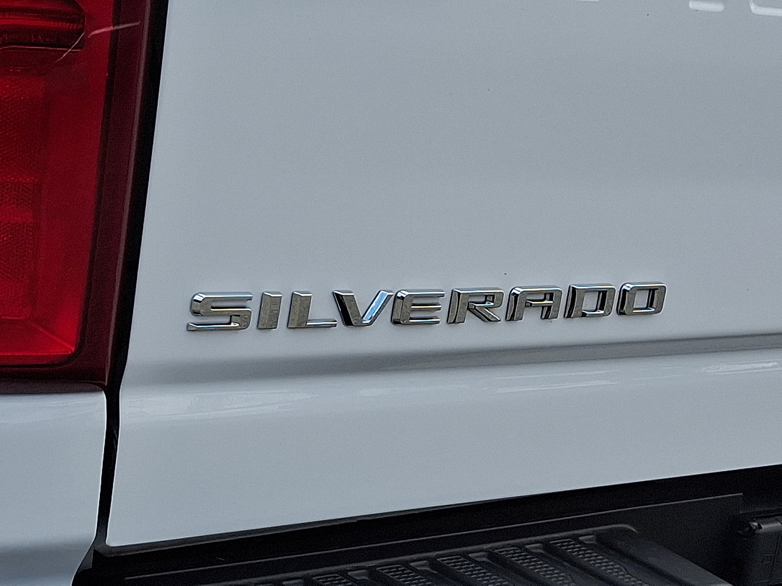 Certified 2023 Chevrolet Silverado 3500 LTZ w/ LTZ Plus Package image 31