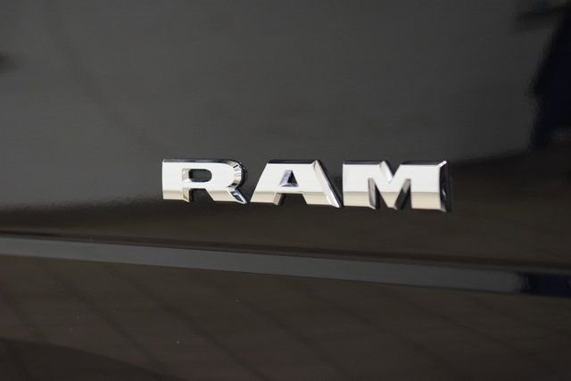 Used 2024 RAM 5500 SLT w/ Quick Order Package 2YG SLT image 11