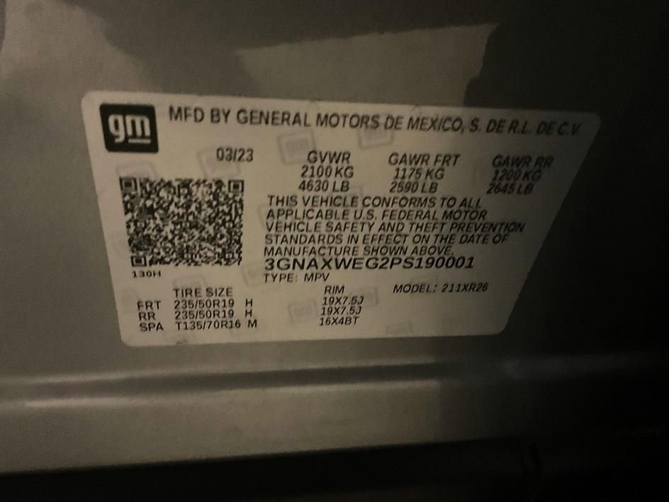 Used 2023 Chevrolet Equinox RS image 35