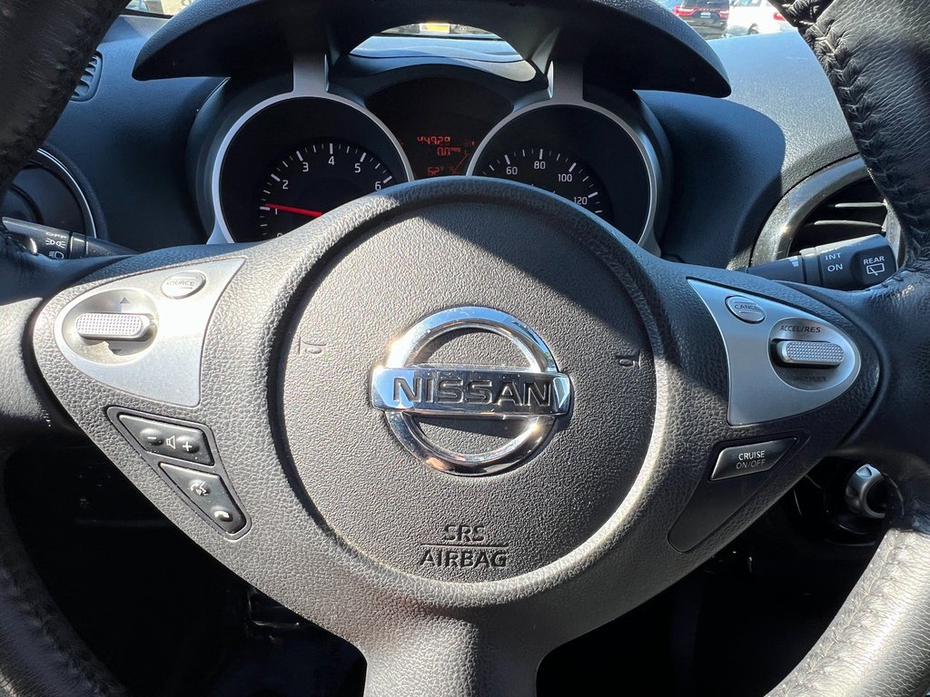 Used 2015 Nissan Juke SV w/ Technology Package image 26