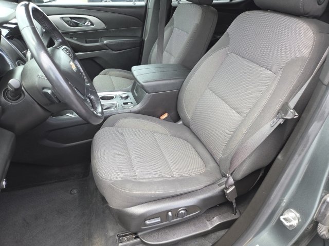 Used 2022 Chevrolet Traverse LT AWD/4WD image 16