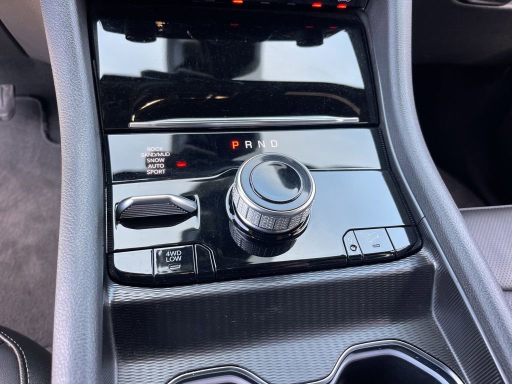 Used 2024 Jeep Grand Cherokee Limited 4xe image 16