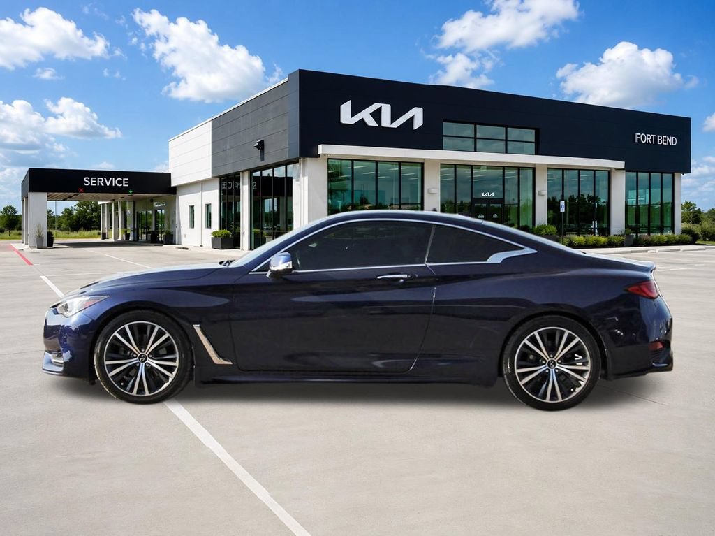 Used 2022 INFINITI Q60 3.0t Luxe w/ Cargo Package RWD image 8