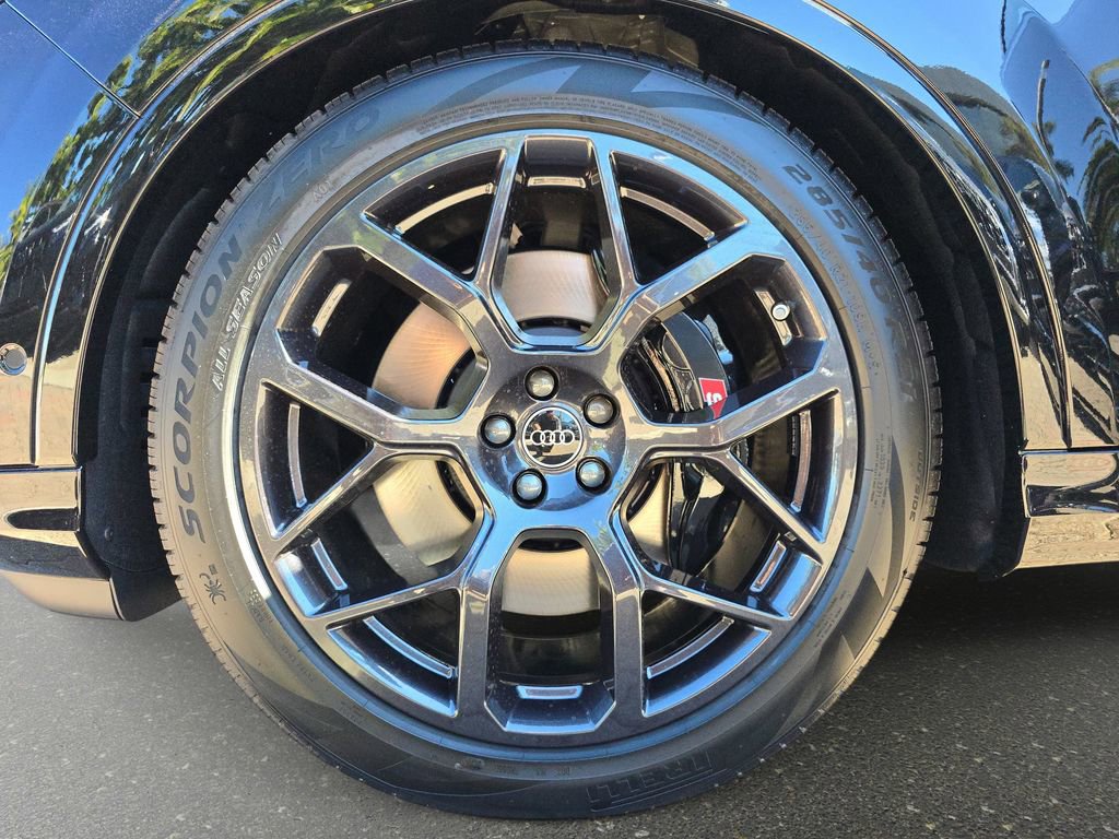 New 2026 Audi SQ7 Premium Plus image 34
