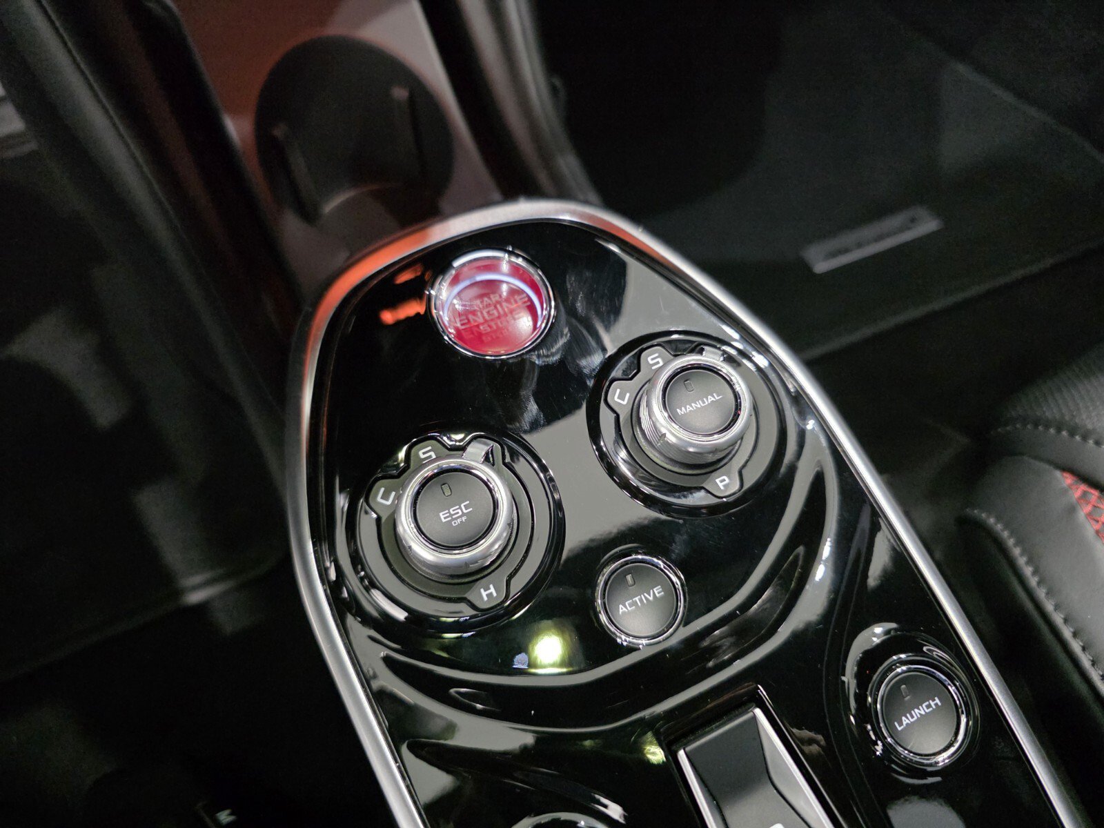 Used 2023 McLaren GT RWD image 15