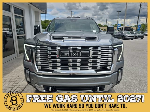 New 2026 GMC Sierra 3500 Denali w/ Denali Reserve Package AWD/4WD image 2