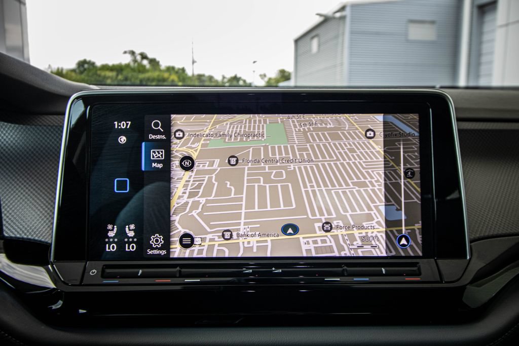 Certified 2024 Volkswagen Atlas Peak Edition SEL AWD/4WD image 43