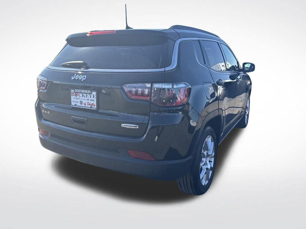 Used 2023 Jeep Compass Latitude w/ Sun and Sound Group image 3