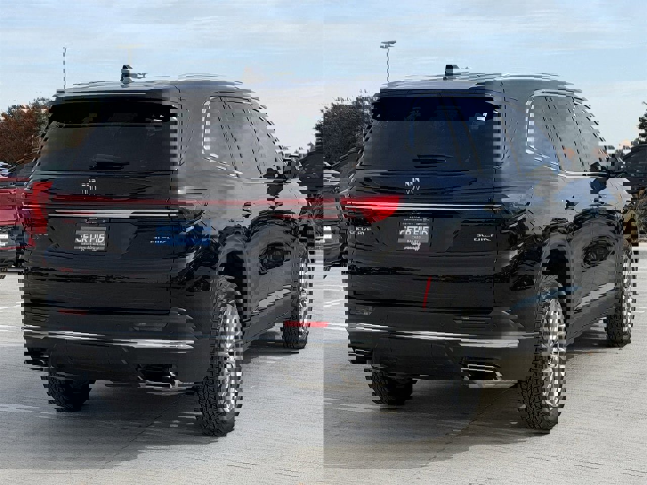 Certified 2025 Buick Enclave Preferred image 4