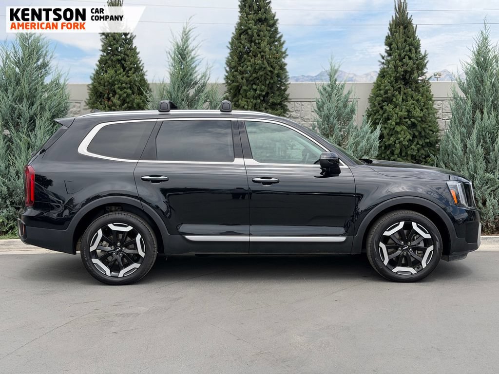 Used 2025 Kia Telluride S AWD/4WD image 9
