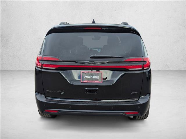 New 2026 Chrysler Pacifica Select w/ S Appearance Package AWD/4WD image 7