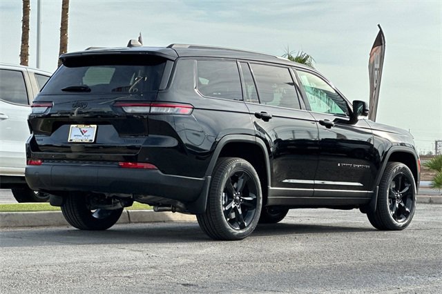 New 2025 Jeep Grand Cherokee L Limited image 3