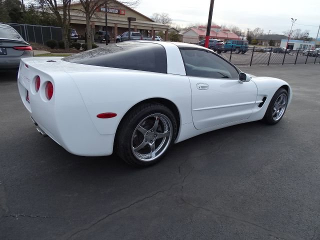 Used 1997 Chevrolet Corvette Coupe image 5