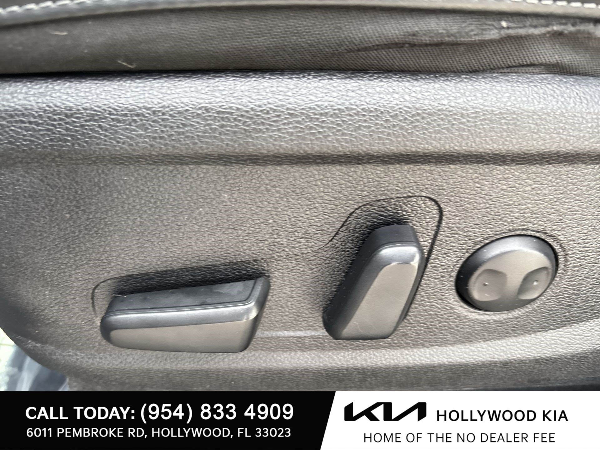Used 2021 Kia Telluride S AWD/4WD image 14