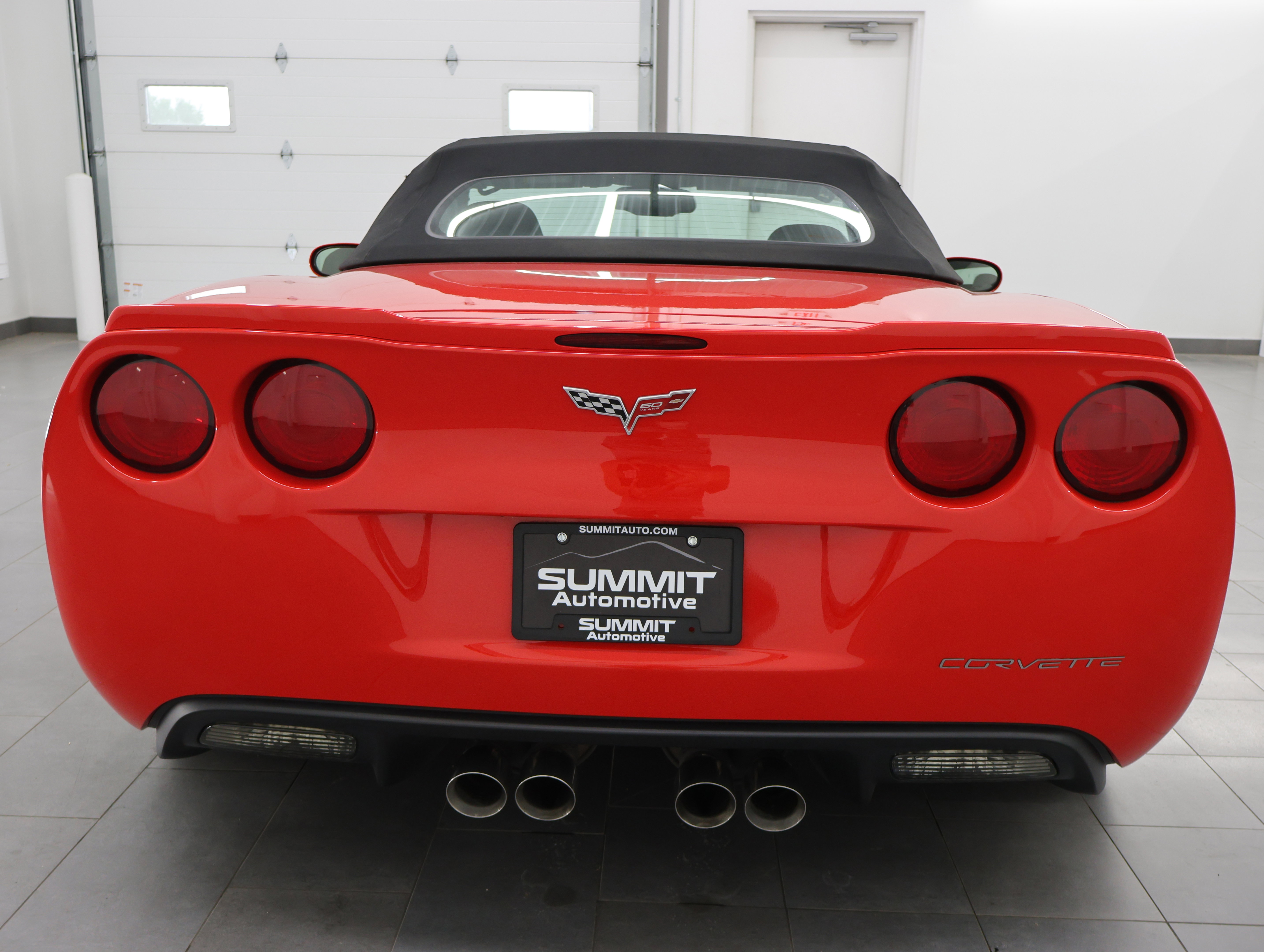 Used 2013 Chevrolet Corvette 427 w/ 1SB Preferred Equipment Group RWD image 24