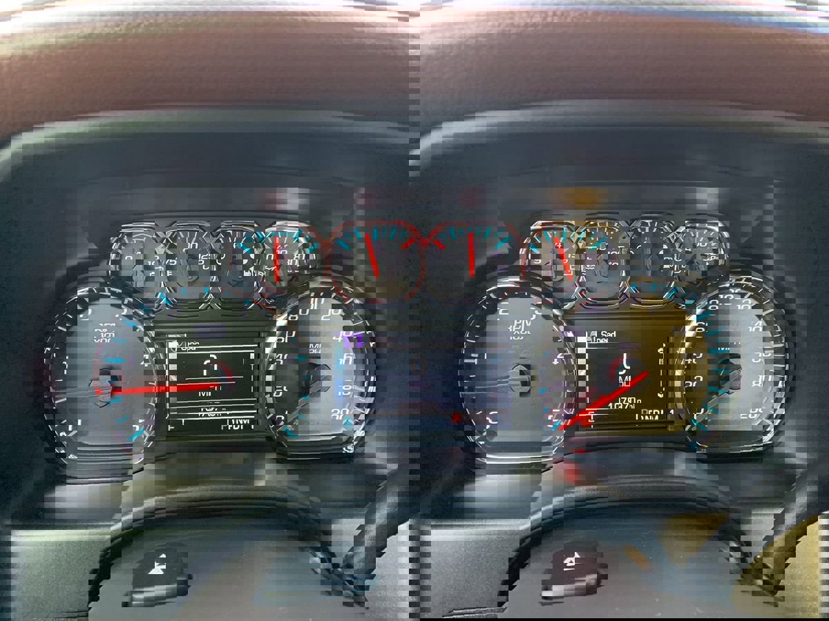 Used 2015 Chevrolet Silverado 3500 High Country image 20