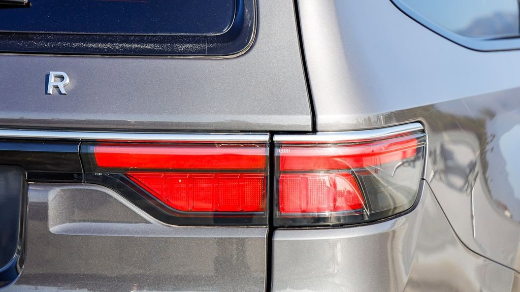 Certified 2024 Jeep Wagoneer Series II image 10