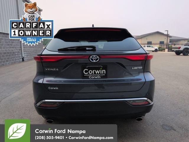 Used 2024 Toyota Venza Limited AWD/4WD image 4