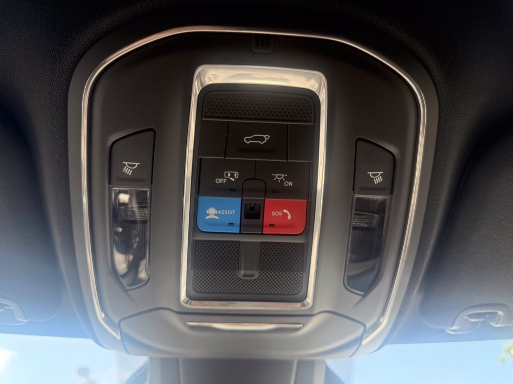 New 2026 Jeep Cherokee Limited AWD/4WD image 25