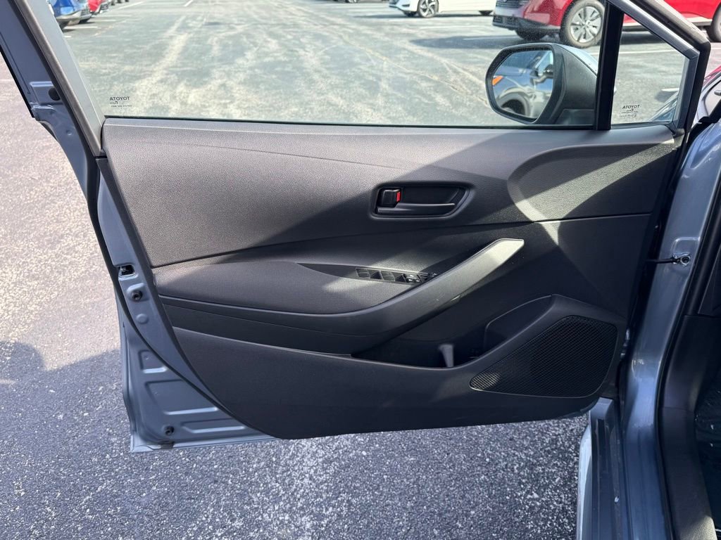 Used 2024 Toyota Corolla LE image 15