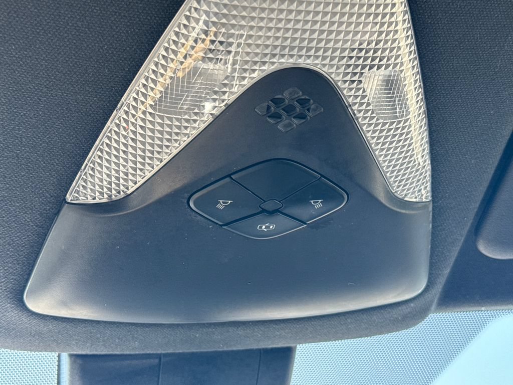 Used 2019 Toyota C-HR LE FWD image 30
