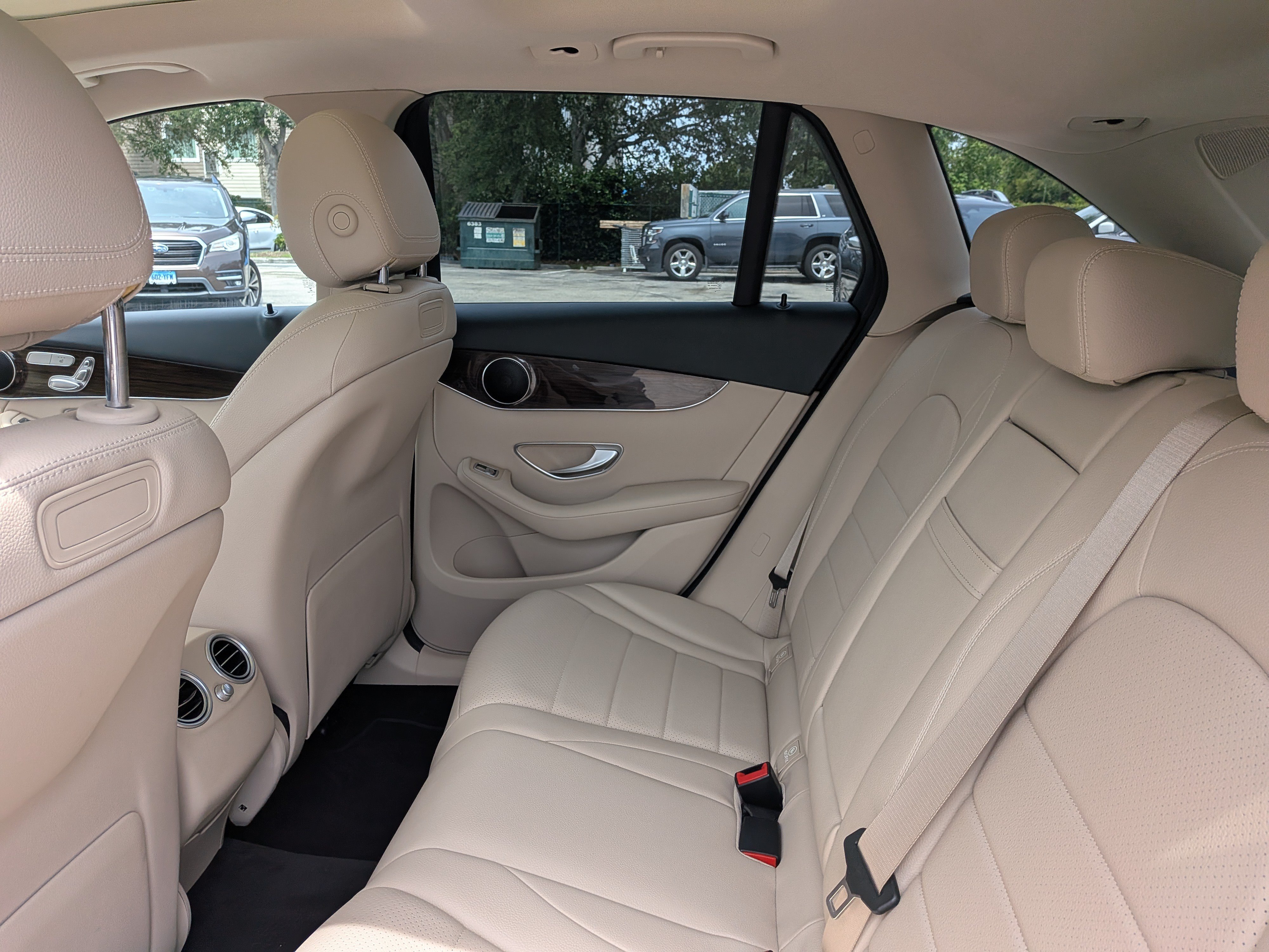 Used 2019 Mercedes-Benz GLC 300 image 14