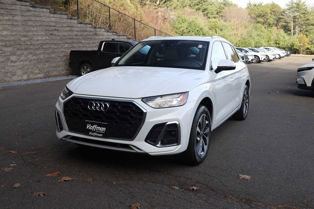 Used 2023 Audi Q5 2.0T Premium w/ Convenience Package image 11