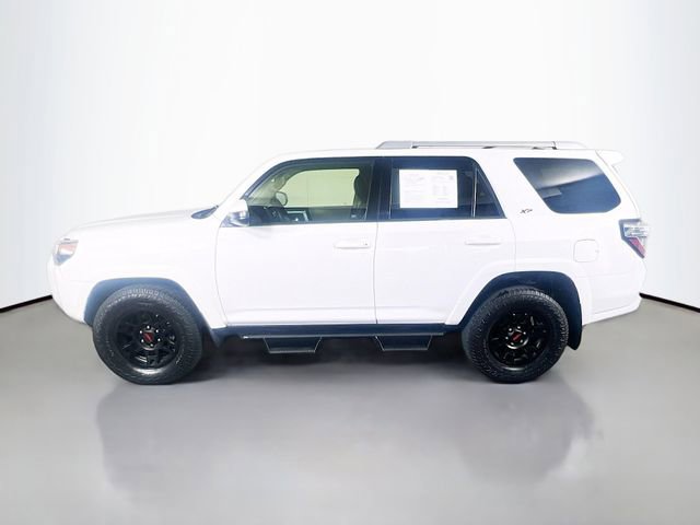 Used 2018 Toyota 4Runner SR5 image 5
