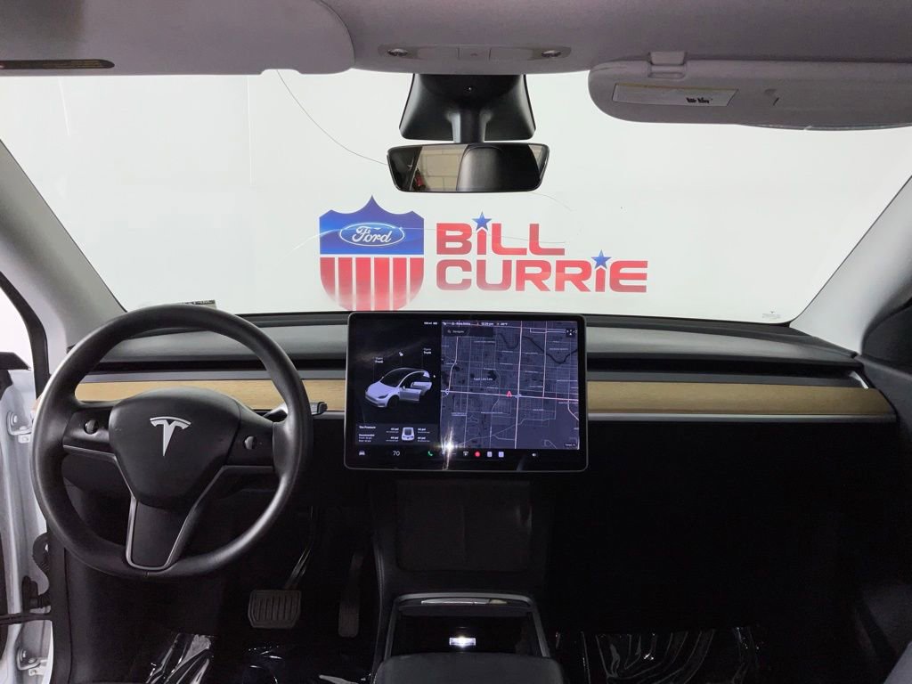 Used 2021 Tesla Model Y Long Range image 19