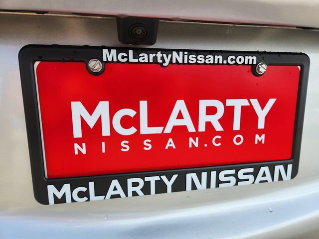 Used 2021 Chevrolet Equinox LT w/ LPO, Floor Liner Package image 16
