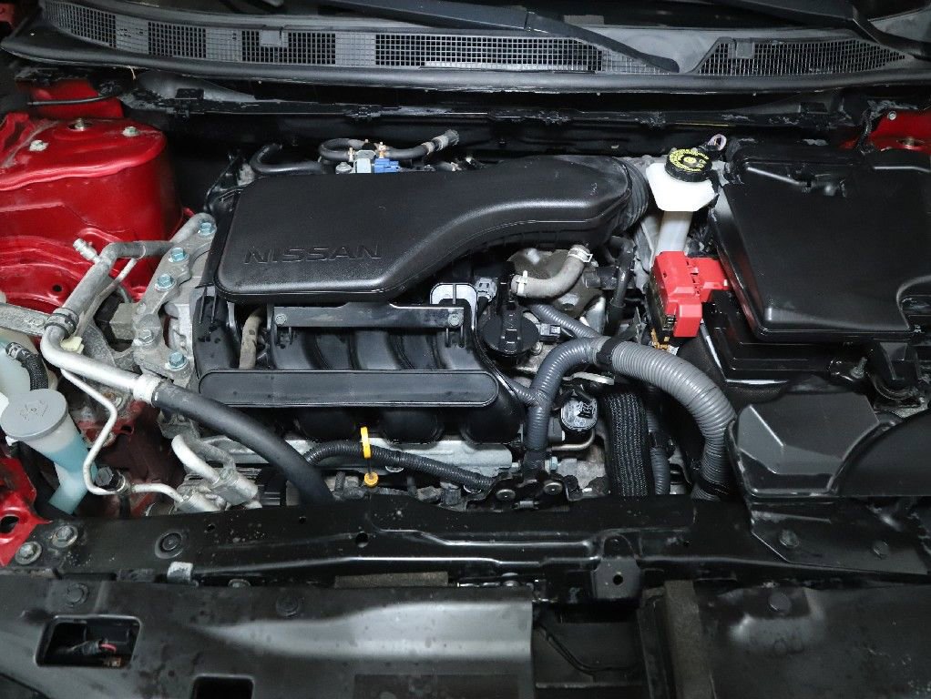 Used 2018 Nissan Rogue Sport S image 33