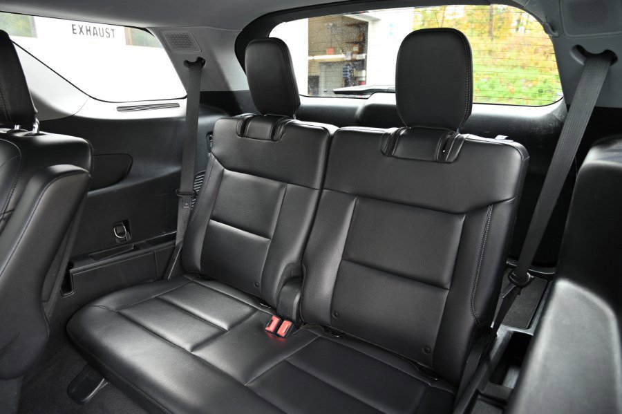 Used 2021 Ford Explorer Limited image 18