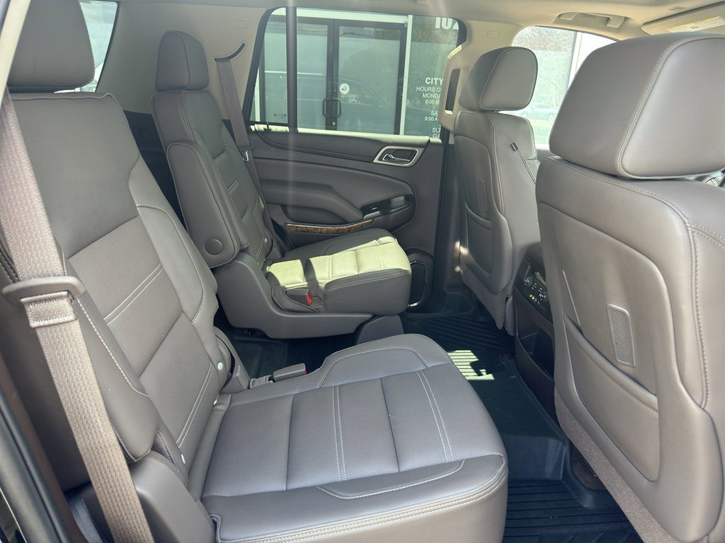Used 2016 GMC Yukon Denali w/ Open Road Package image 12