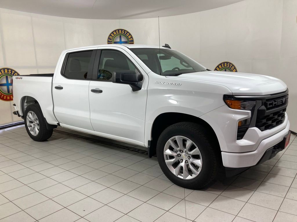 Used 2022 Chevrolet Silverado 1500 Custom image 18