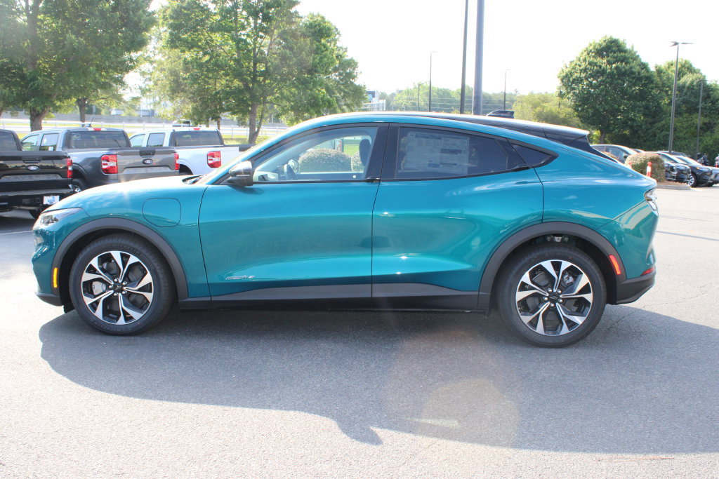 New 2026 Ford Mustang Mach-E Select RWD image 14