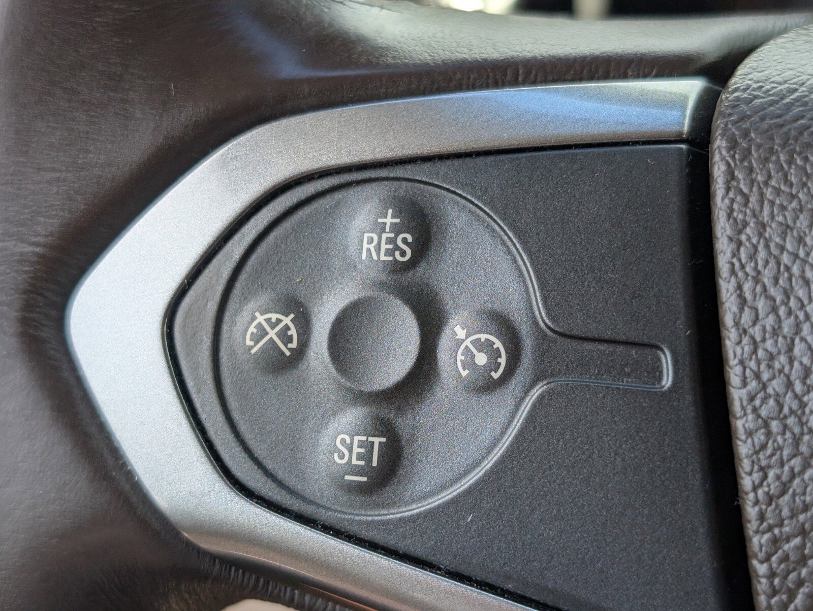 Used 2017 Chevrolet Tahoe LS RWD image 27
