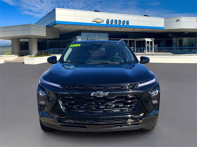 Used 2024 Chevrolet Trax ACTIV w/ Driver Confidence Package