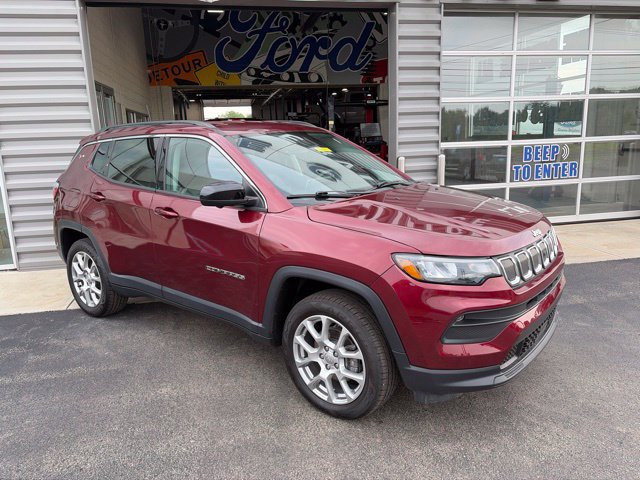 Used 2022 Jeep Compass Latitude AWD/4WD image 4