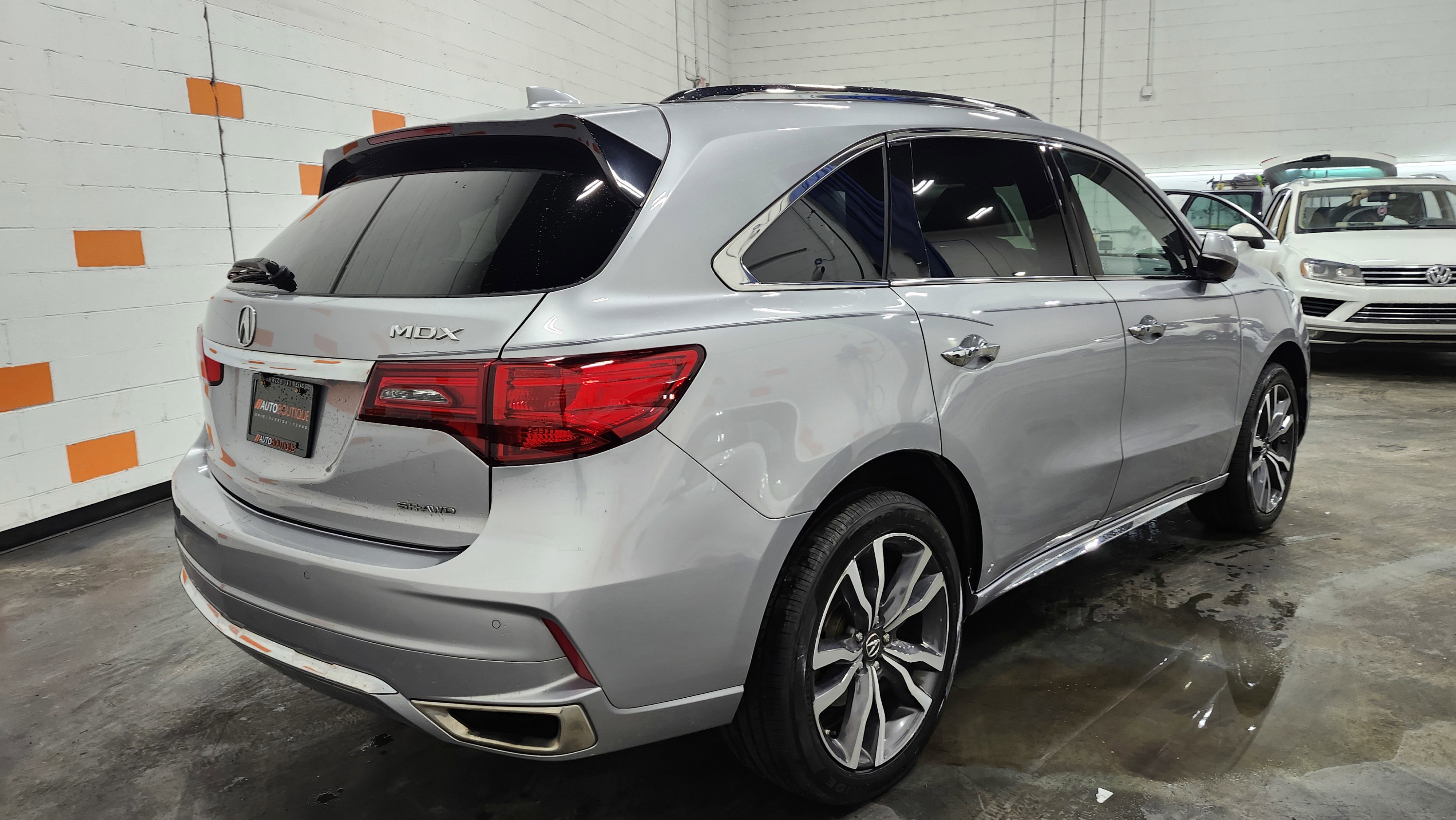 Used 2020 Acura MDX SH-AWD w/ Advance Package image 18